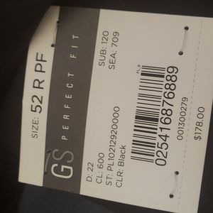 Mens suitcoat GS perfectfit 52R new with tags